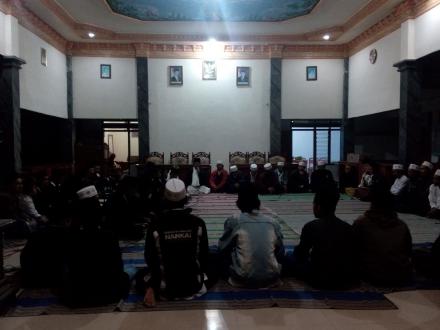 MALAM TIRAKATAN HUT RI KE 73 BERBALUT DOA DAN SHOLAWAT NABI